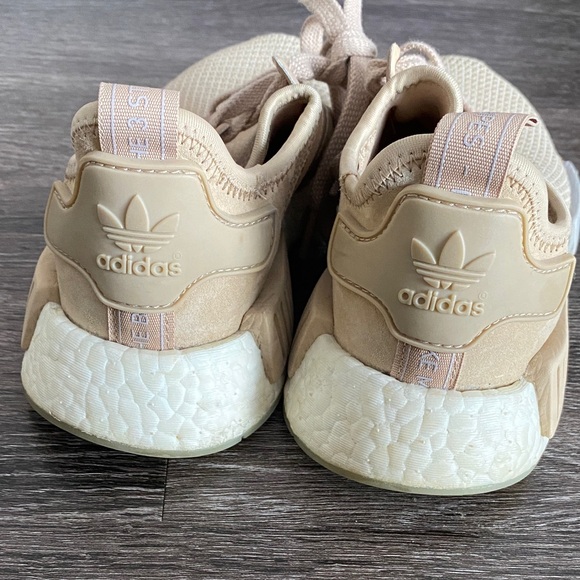 Adidas Kids Beige Sneakers, Size 5.5 - Picture 5 of 7